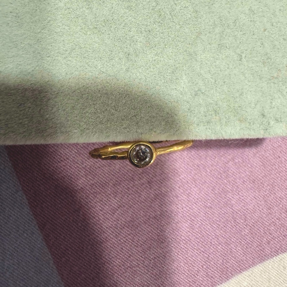 Circular Gem Stone Ring